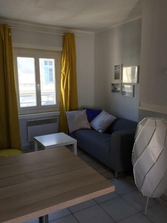 Апартаменты Hyper Centre Place Moliere Монпелье Экстерьер фото